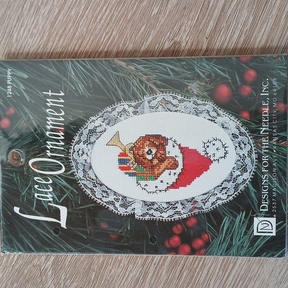 VTG Designs for the Needle Christmas Ornament Cross Stitch Kit 1248 Puppy Dog - Picture 2 of 8